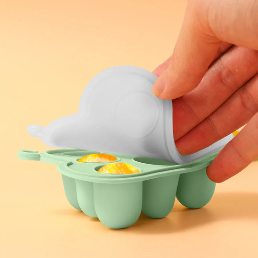 2pcs Set Baby Fruit Feeder Cube food set Bear PAWS Ice fruits and vegetables food box set body silicone baby meat puree