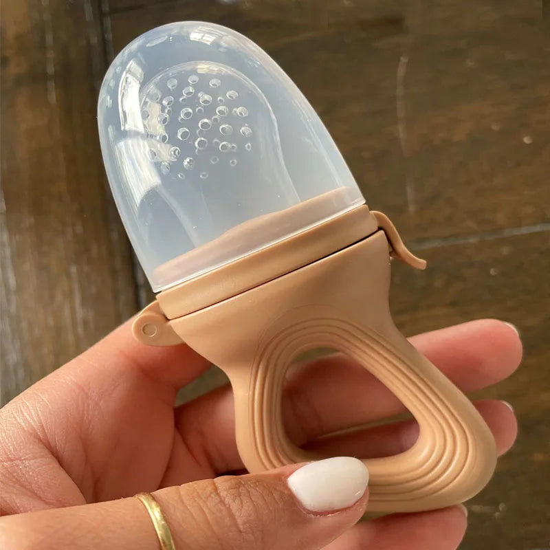 Silicone Baby Fruit Feeder Baby Pacifier Food Vegetable Supplement Soother Infant Nibber Teether with Cover Baby Feeding Items