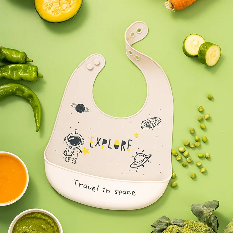 Silicone Baby Bib Waterproof Kids Boy Girl Feeding Stuff Adjustable Feeding Apron Food Grade Cartoon Burp Scarf Toddler Burp Bib
