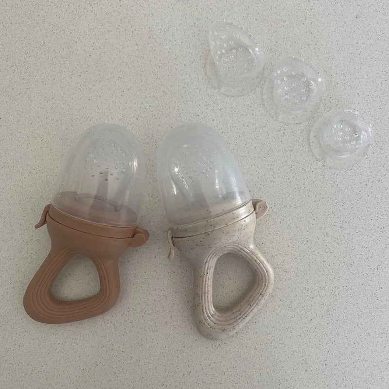 Silicone Baby Fruit Feeder Baby Pacifier Food Vegetable Supplement Soother Infant Nibber Teether with Cover Baby Feeding Items