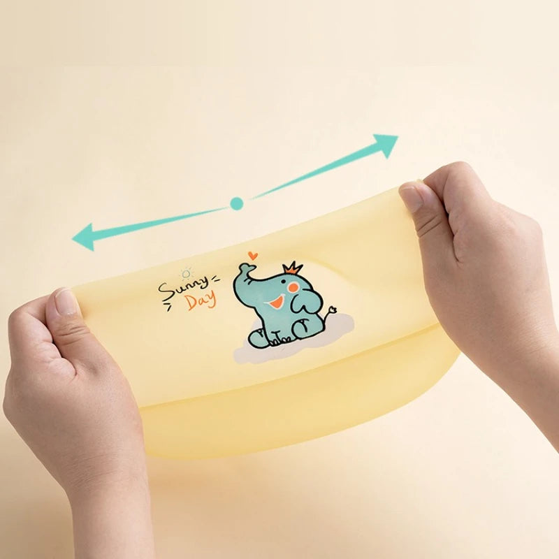 Waterproof Baby Bibs Baby Stuff Cute Cartoon Animal Printed Kids Bib Girl Boy Adjustable Soft Silicone Bib Baby Feeding Stuff